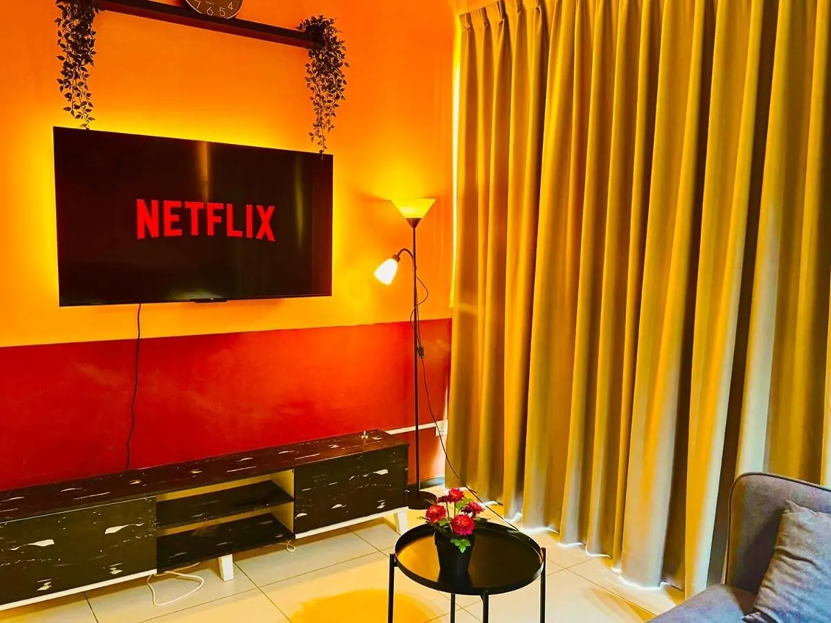Deluxe Suite For10 Stunning Sea &City Viewsnetflix Jelutong